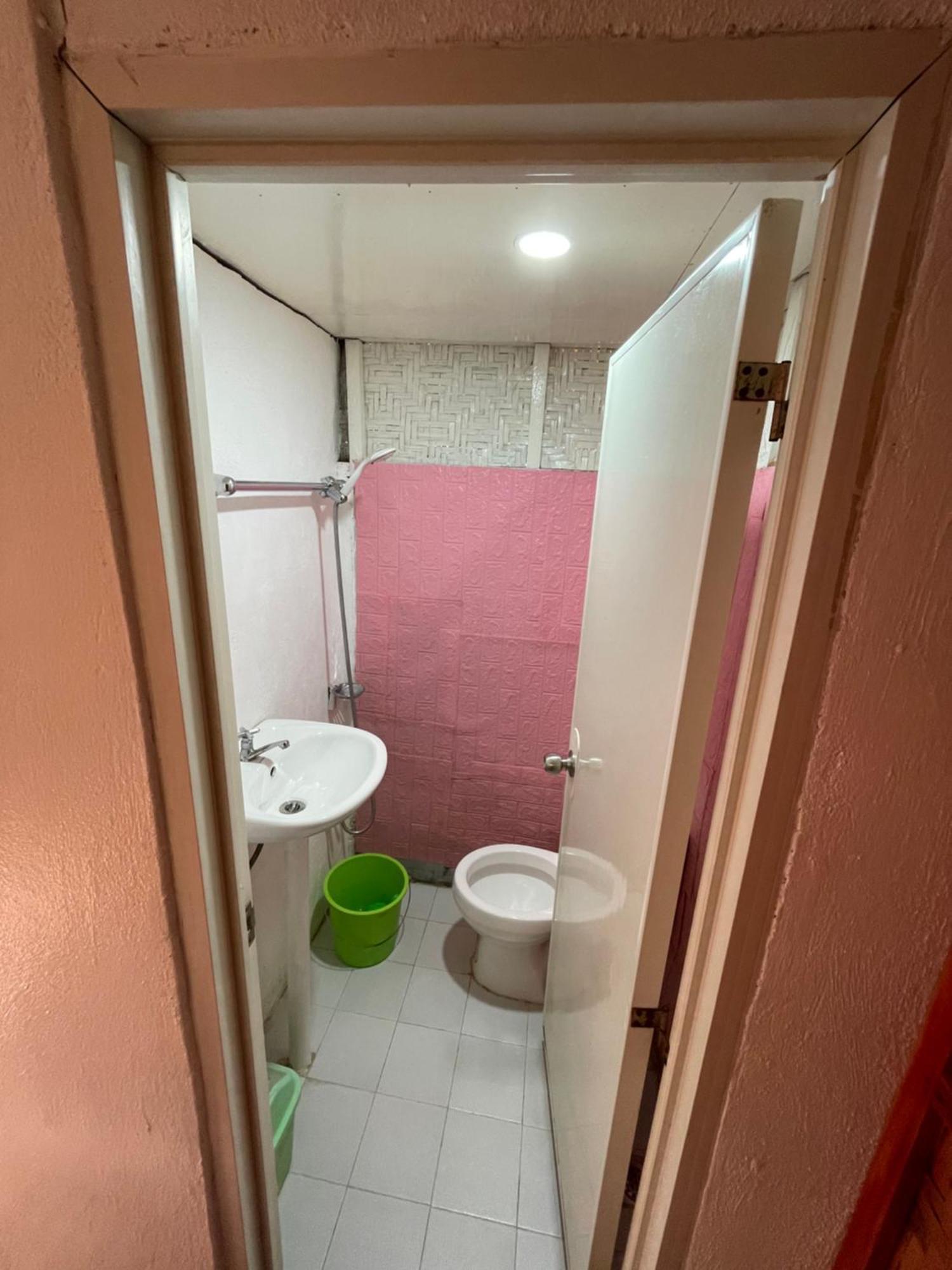 Fely'S Homestay Batuan Екстериор снимка