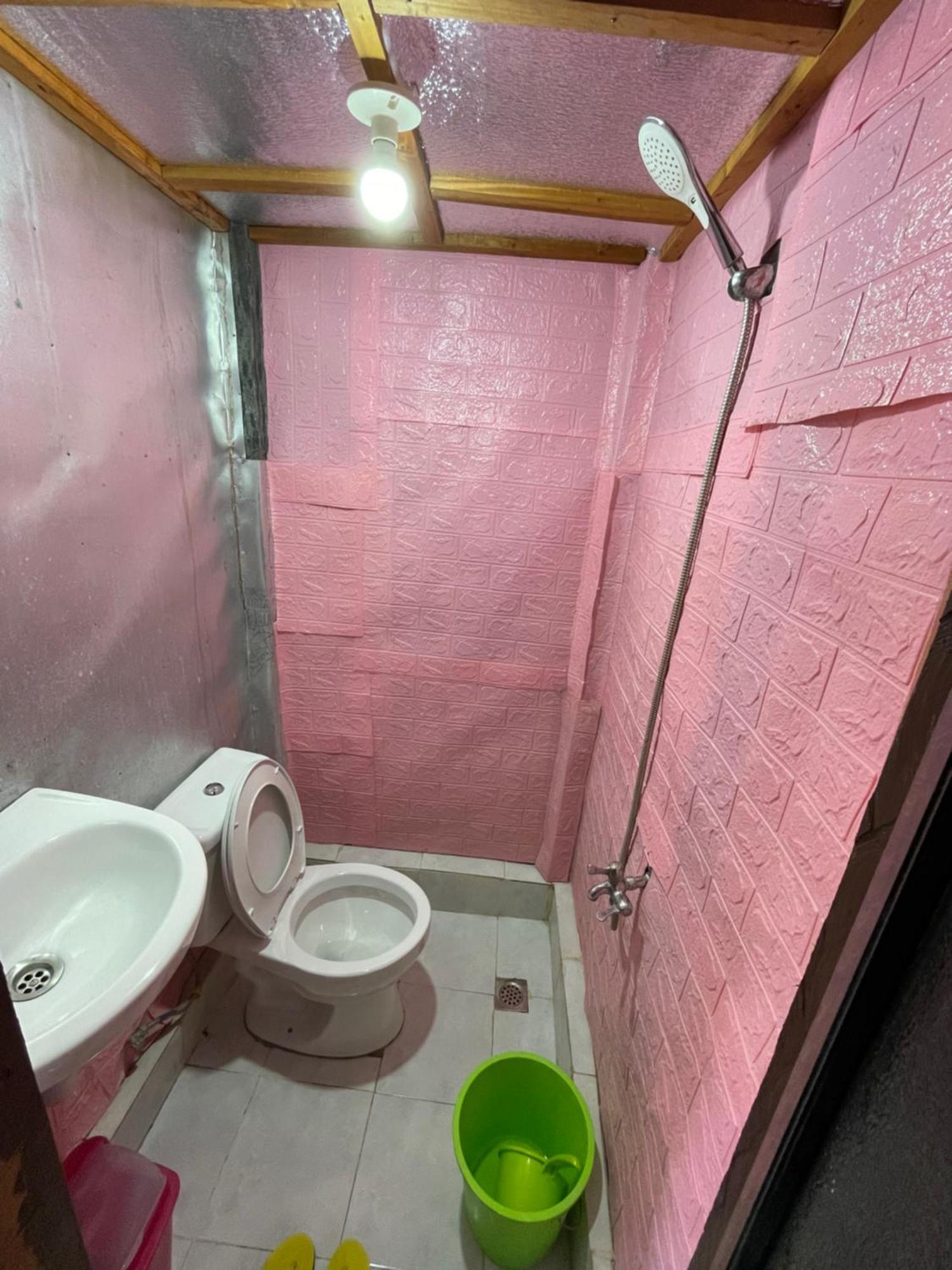 Fely'S Homestay Batuan Екстериор снимка
