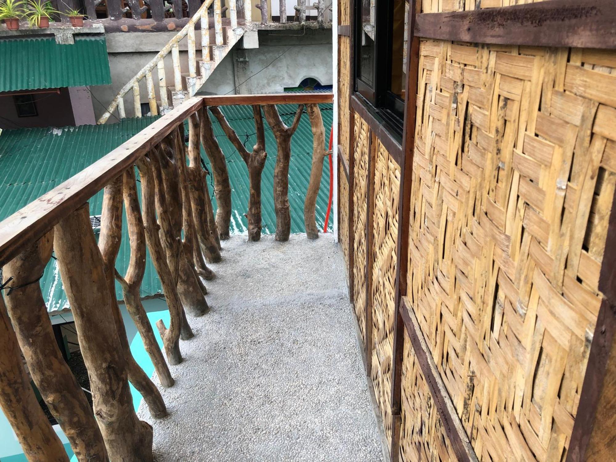 Fely'S Homestay Batuan Екстериор снимка